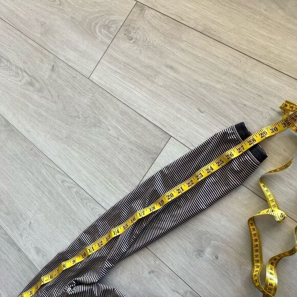 Lululemon Go The Distance Jacket Mini Pop Stripe Printed Mink Berry Black size 6 - Picture 6 of 11